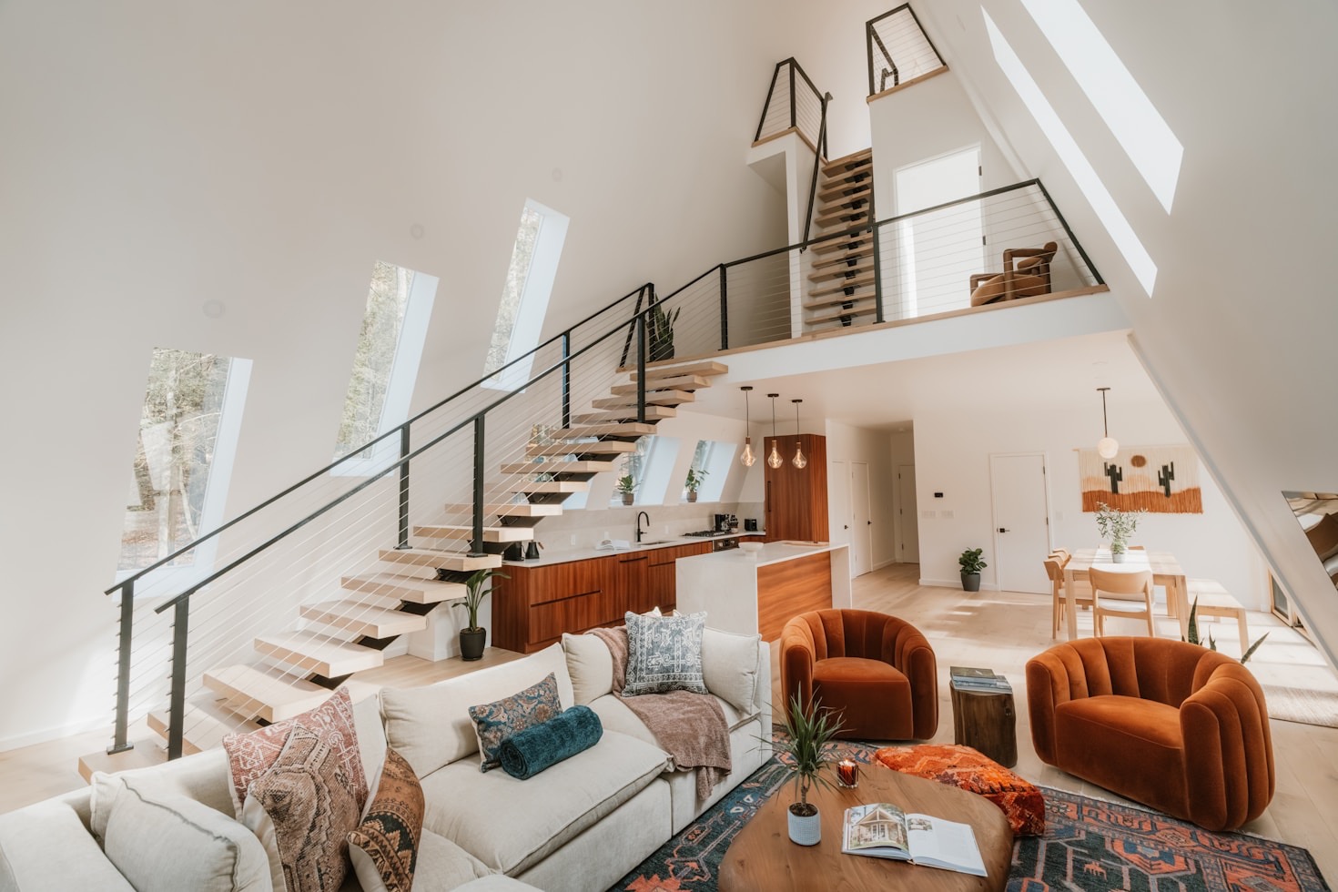 Modern Layouts: Marrying Functionality and Aesthetics